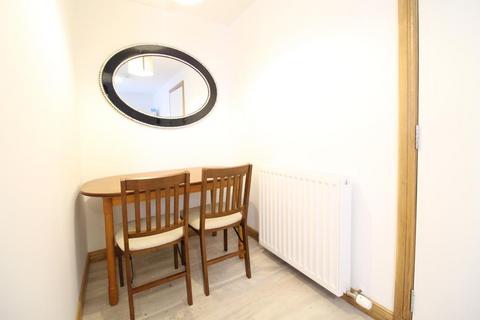 2 bedroom flat to rent - Loanhead Terrace, Apartment 2, AB25