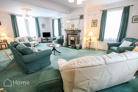 5 bedroom end of terrace house for sale - Claude Avenue, Bath BA2